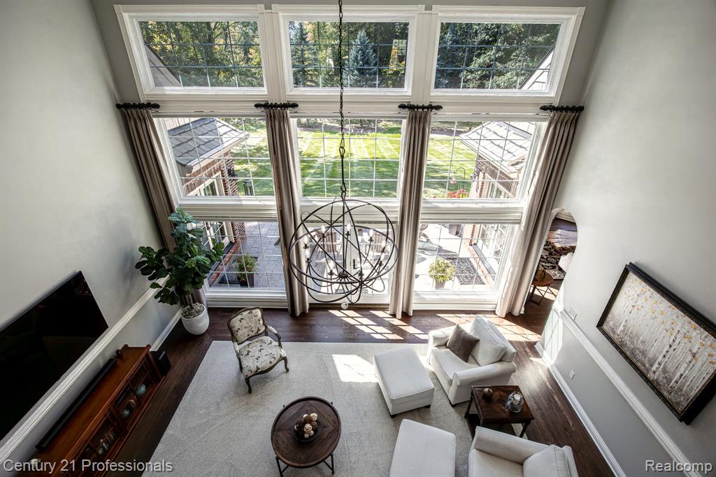 8242 Pine Hollow Court, Grand Blanc, MI 48439 — Photo 17