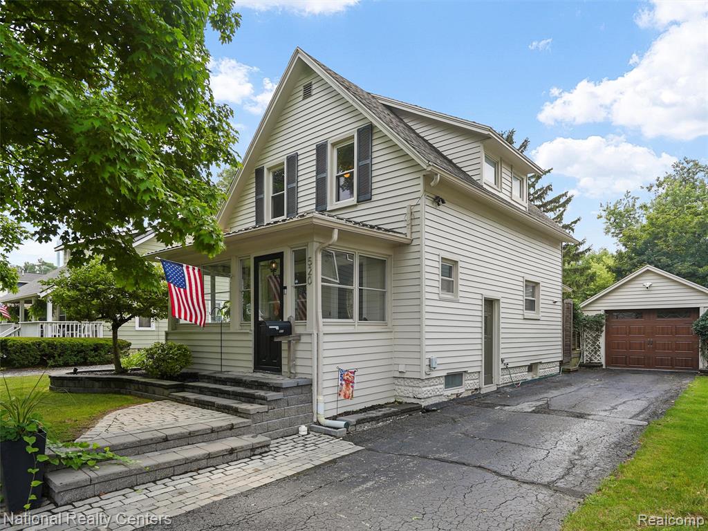 520 Parkdale Avenue, Rochester, MI 48307 — front exterior