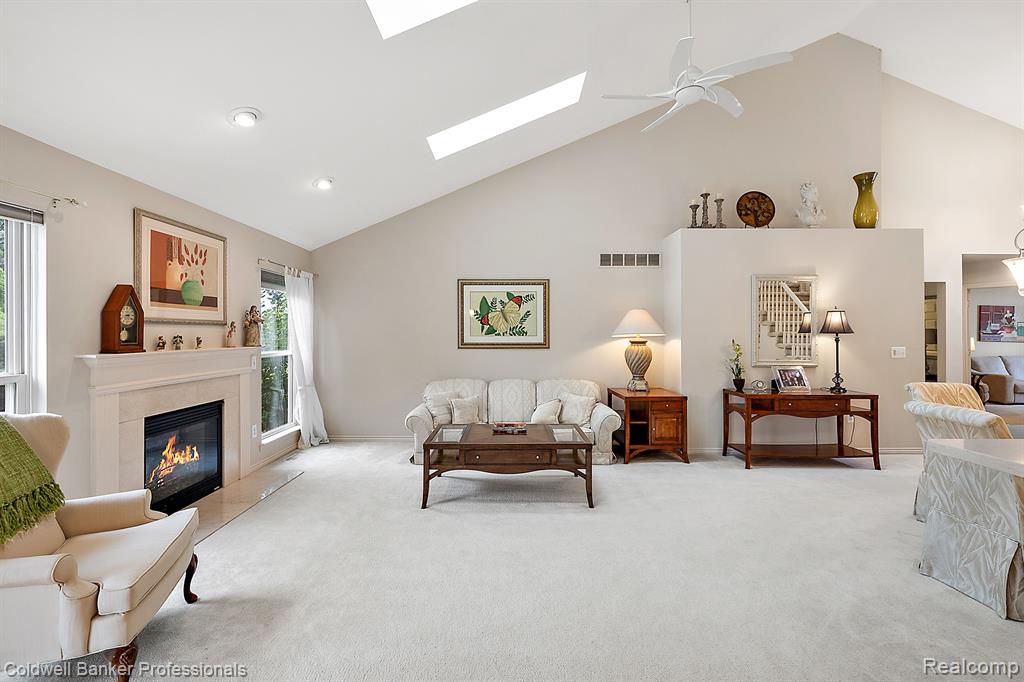451 GOLF VILLA Drive, Oxford, MI 48371 — Photo 12