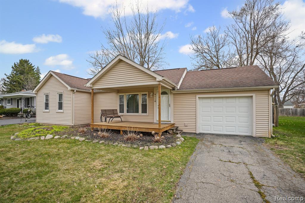 9110 GEORGETTE Street, White Lake, MI — Photo 24
