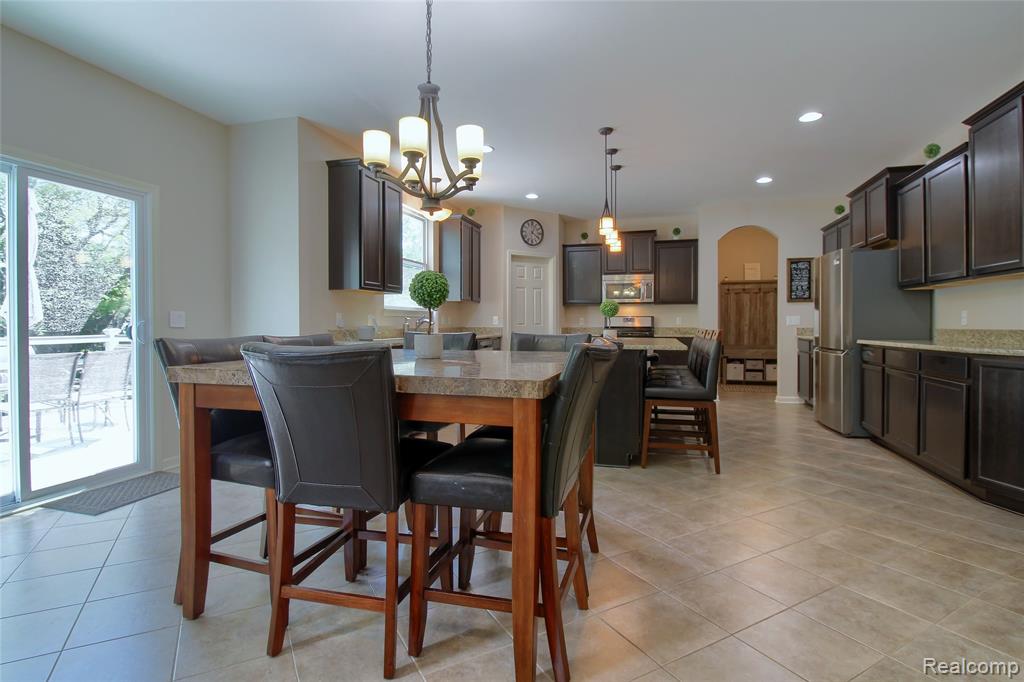 57649 Blossom Valley Trail, New Hudson, MI 48165 — Photo 13