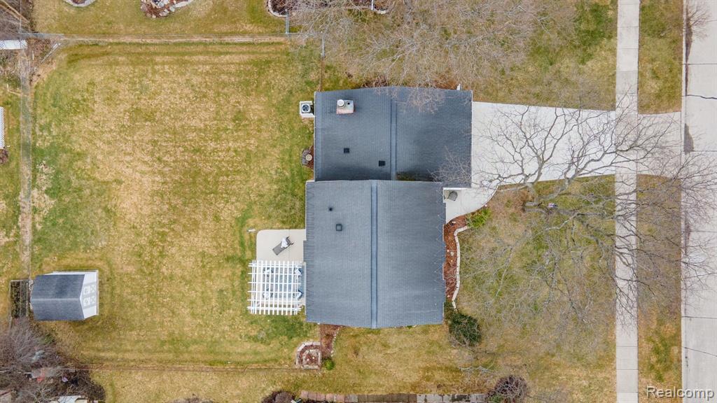 4855 CAROL Drive, Troy, MI 48085 — Photo 42