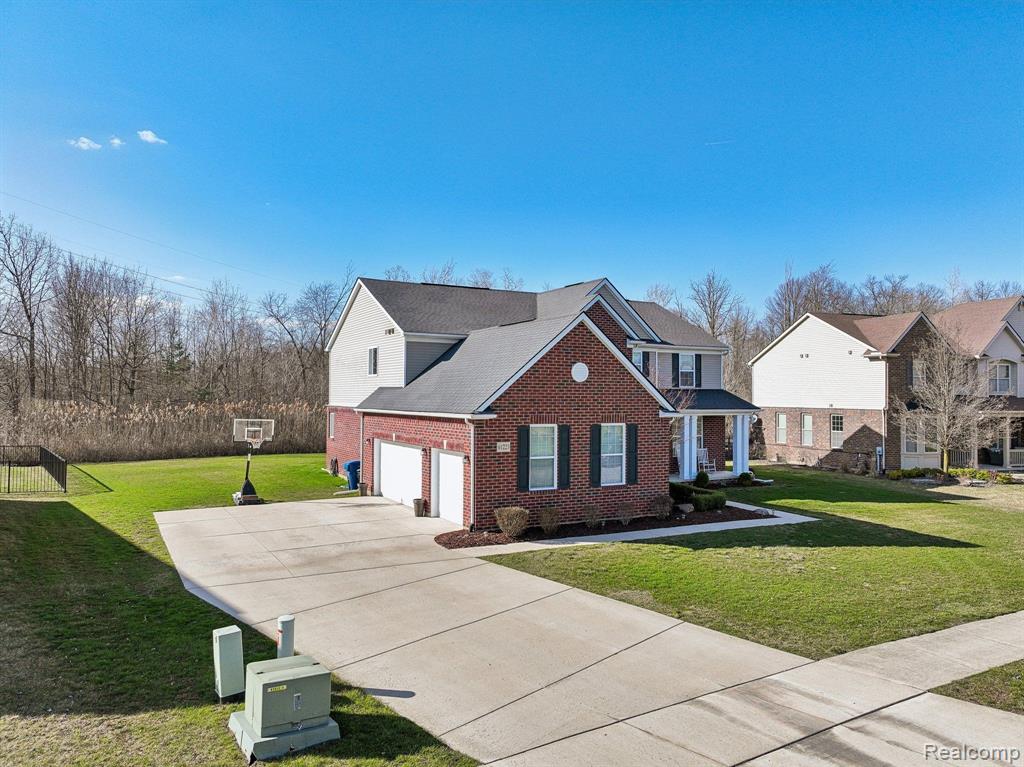 61223 BURNINGWOOD Drive, Washington, MI — Photo 60