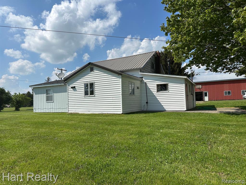 9548 SHARP Road, Clifford, MI 48727 — Photo 35