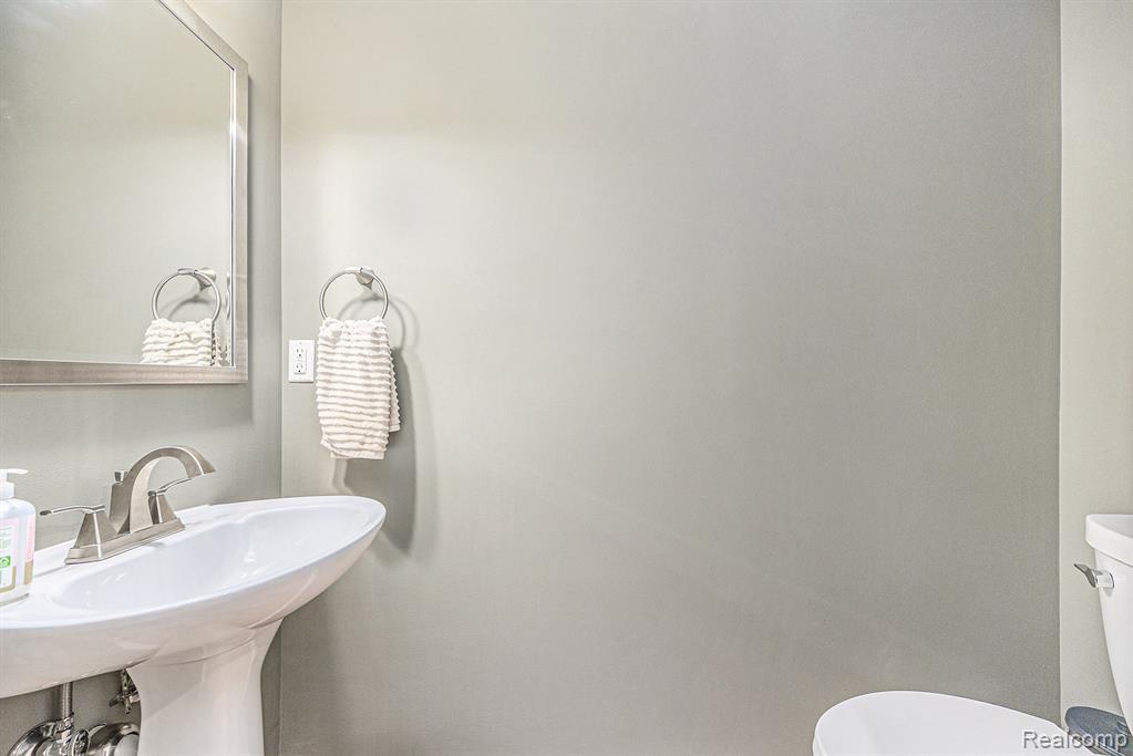 1827 N Franklin Court, Ann Arbor, MI 48103 — Photo 14