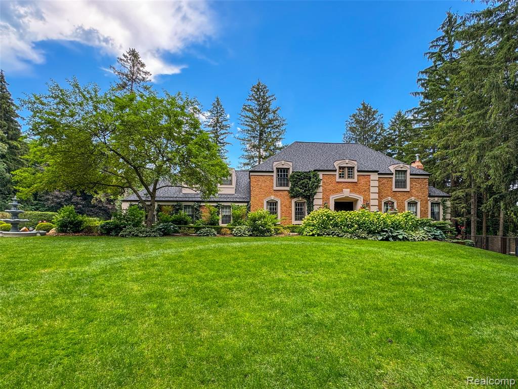 3985 S Ellamae Road, Oakland, MI