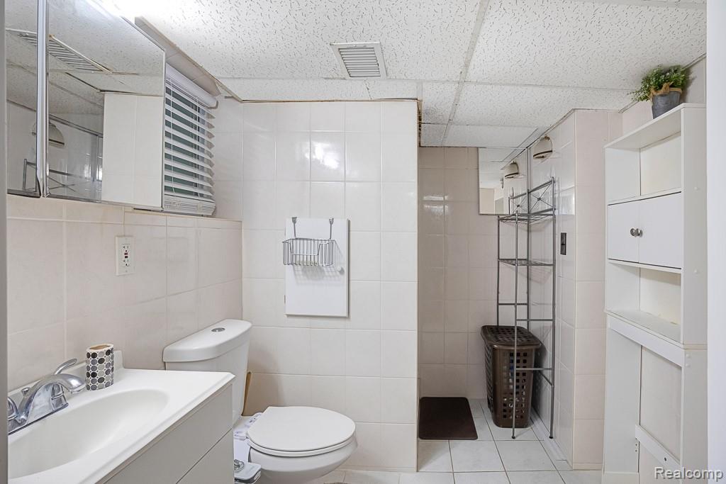 4663 Mead Street N, Dearborn, MI 48126 — Photo 37