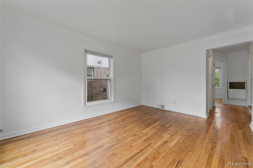 19674 Irvington Street, Highland Park, MI 48203 — Photo 5