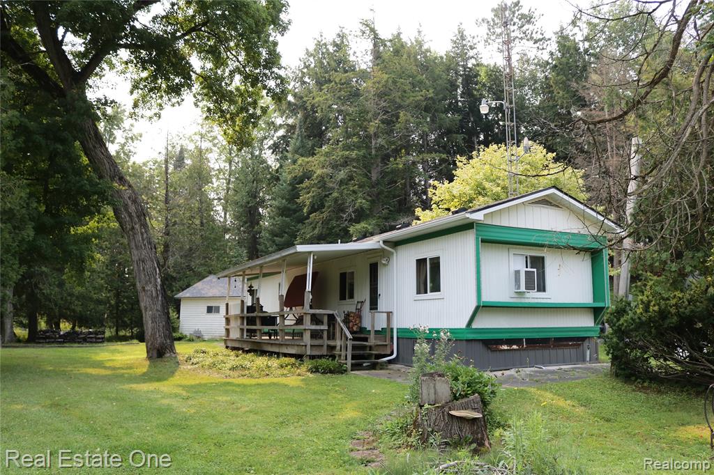 4122 Pinnacle Drive, Omer, MI 48749 — Photo 33