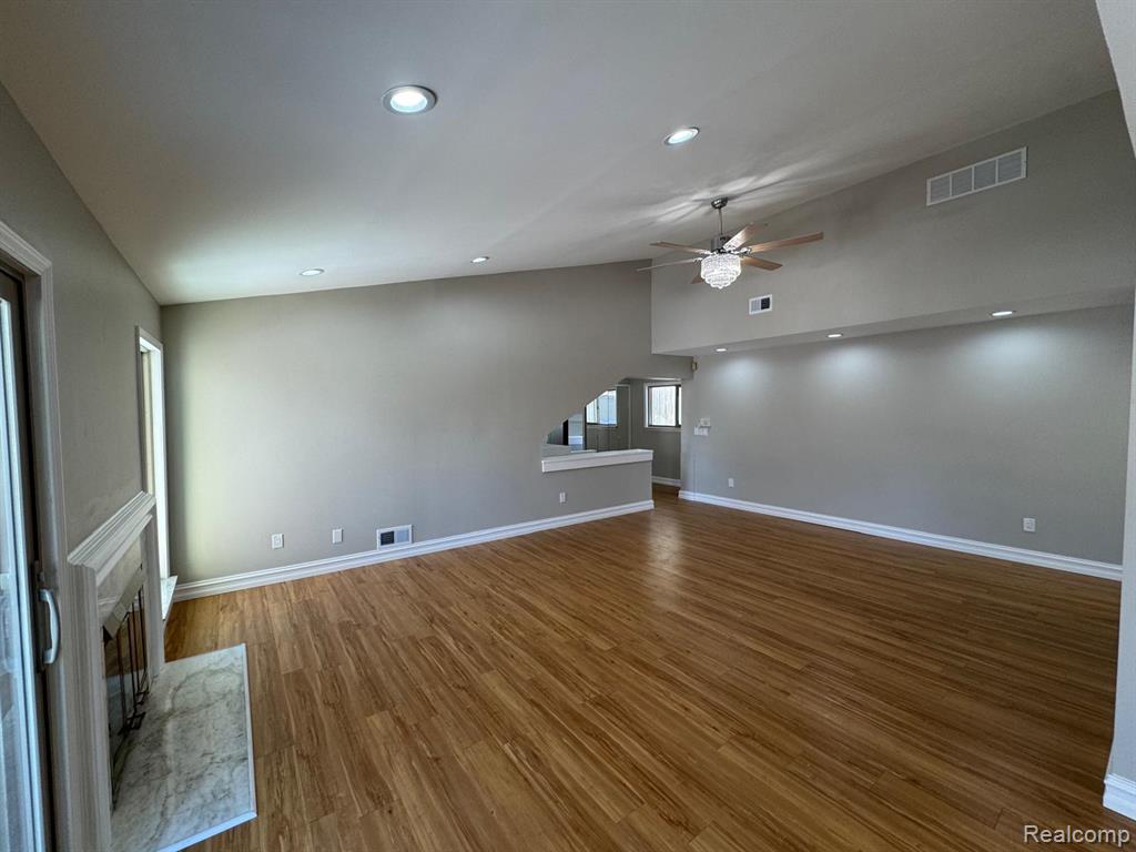 7490 S Brynmawr Court, West Bloomfield, MI — Photo 19