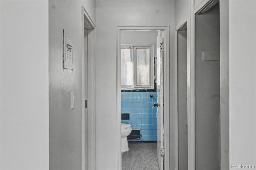 15100 Tireman Street, Detroit, MI 48228 — Photo 10