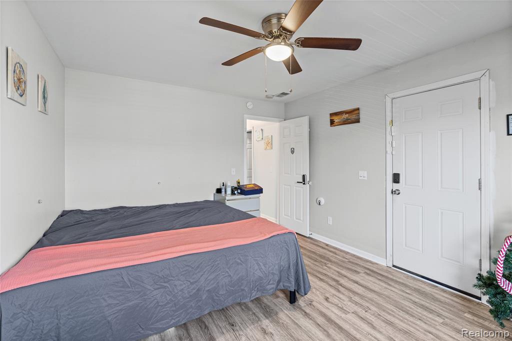 4485 Home Town Drive, Flint, MI 48506 — Photo 13