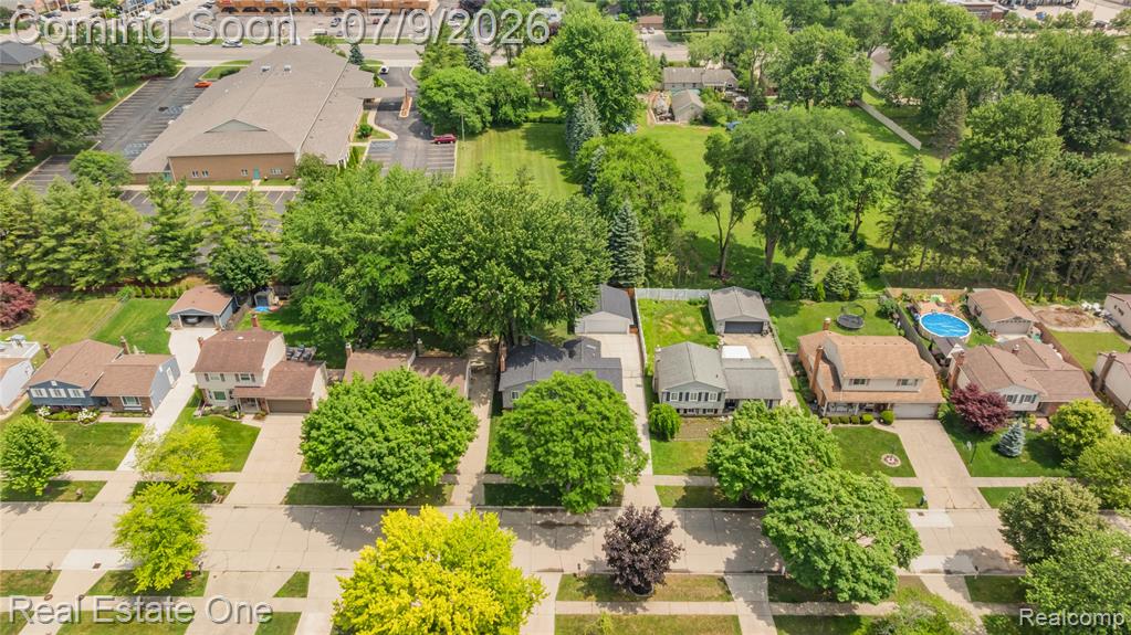 42118 Villanova Drive, Sterling Heights, MI 48313 — Photo 44