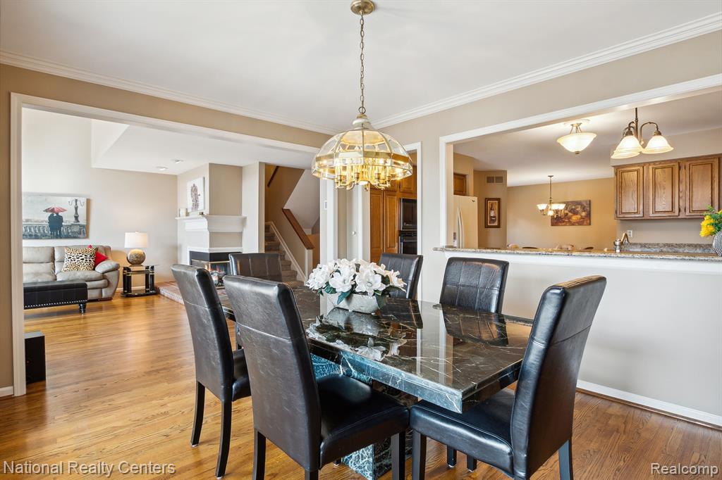 47704 BLUE HERON Drive S, Northville, MI 48168 — Photo 18