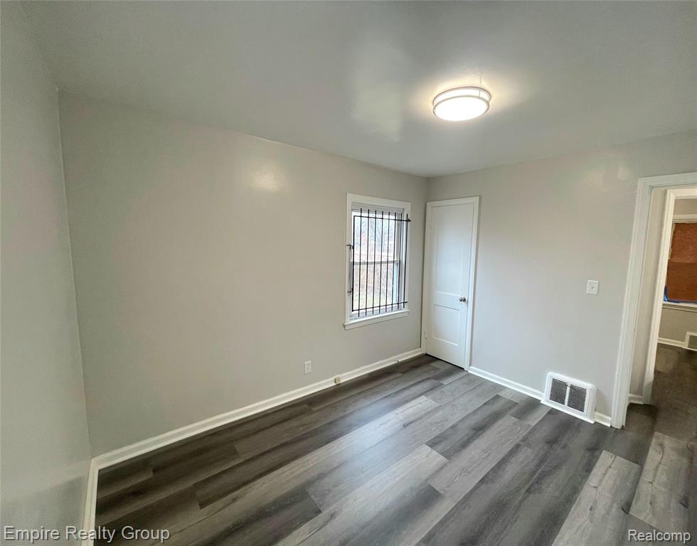 6037 Piedmont Street, Detroit, MI 48228 — Photo 19