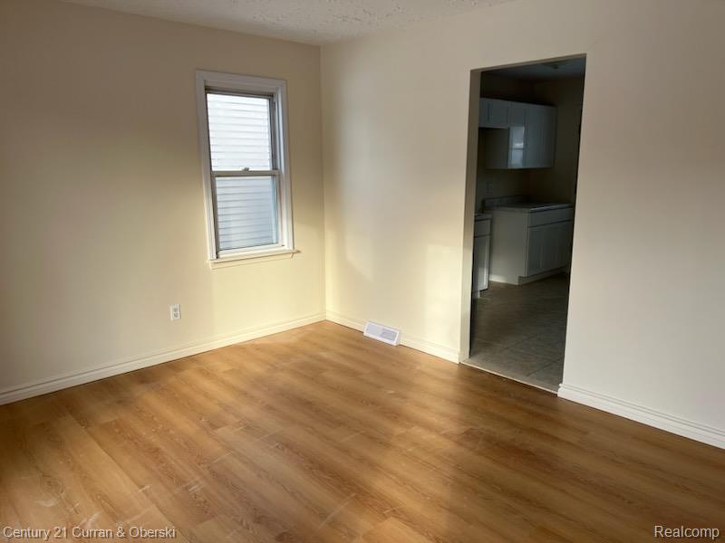 5921 Merrick Street, Taylor, MI 48180 — Photo 5