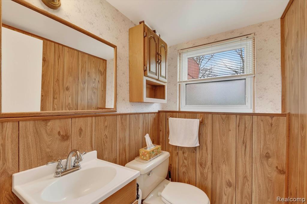 9187 N Sheldon Road, Plymouth, MI 48170 — Photo 36