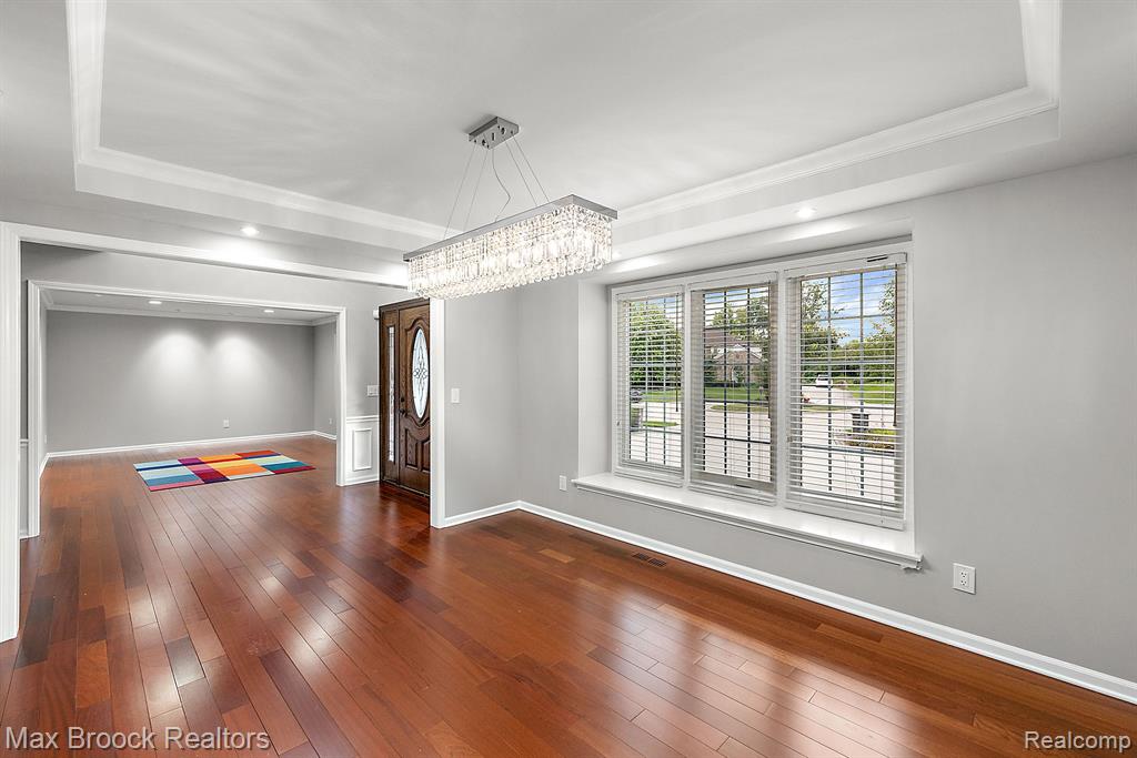 4696 PIER Court, Troy, MI 48098 — Photo 5