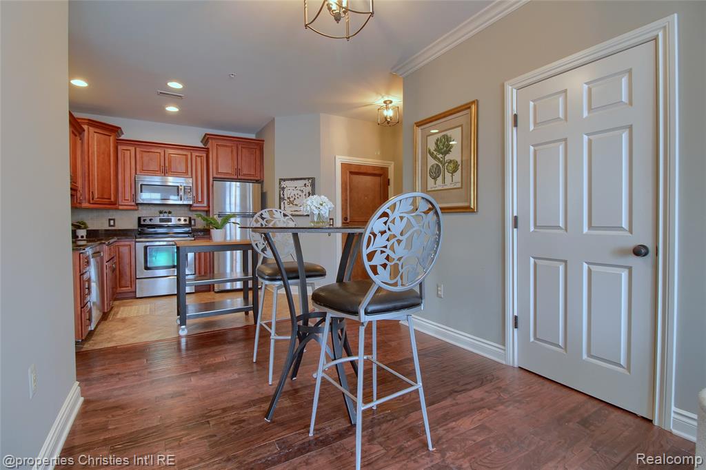 730 Penniman Avenue, 5, Plymouth, MI 48170 — Photo 11