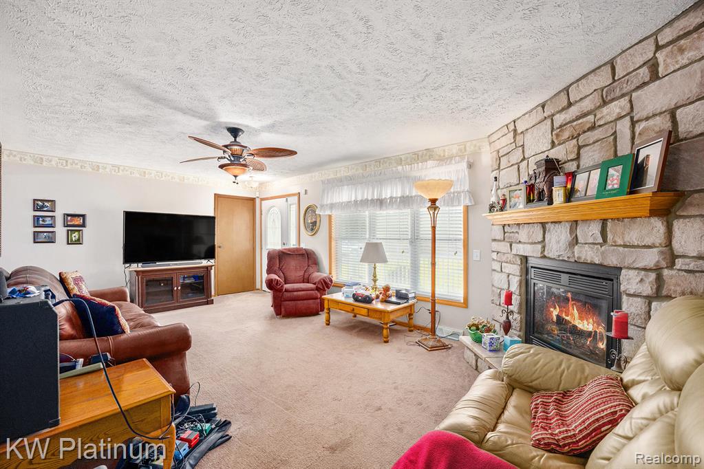 2954 English Road, Kimball, MI — Photo 9