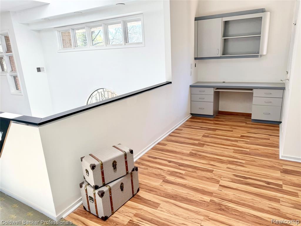 4692 W Wickford, Bloomfield Hills, MI 48302 — Photo 30