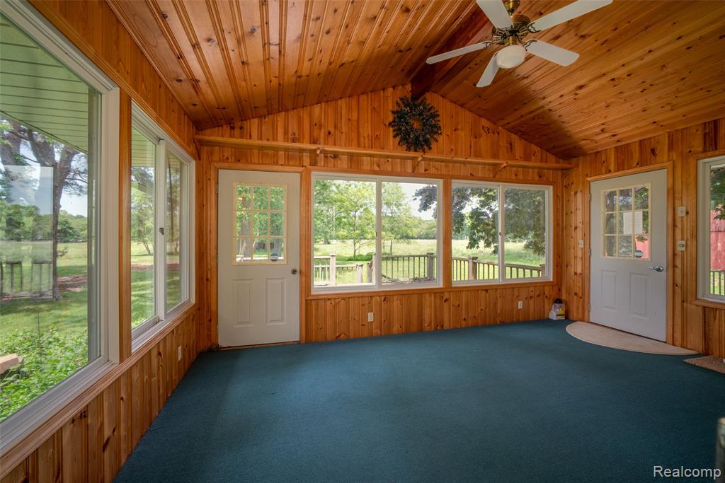 607 E King Street, Corunna, MI 48817 — Photo 18