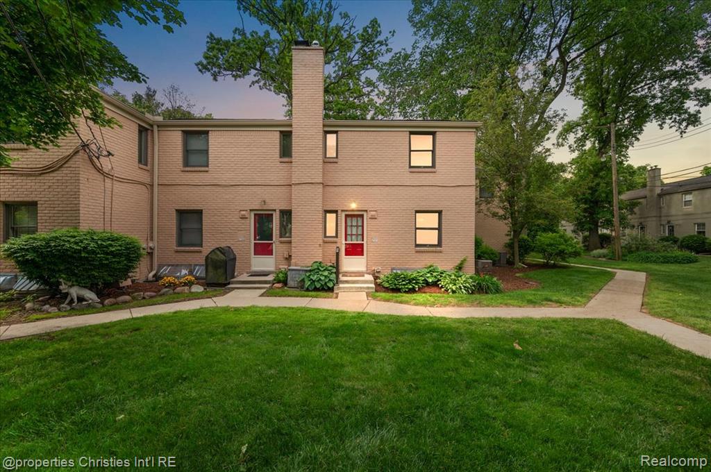 731 N Eton Street, Birmingham, MI 48009 — Photo 2