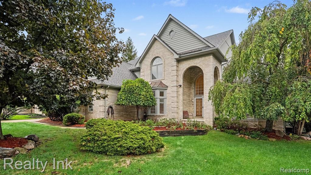 27208 Hampstead Boulevard, Farmington Hills, MI 48331