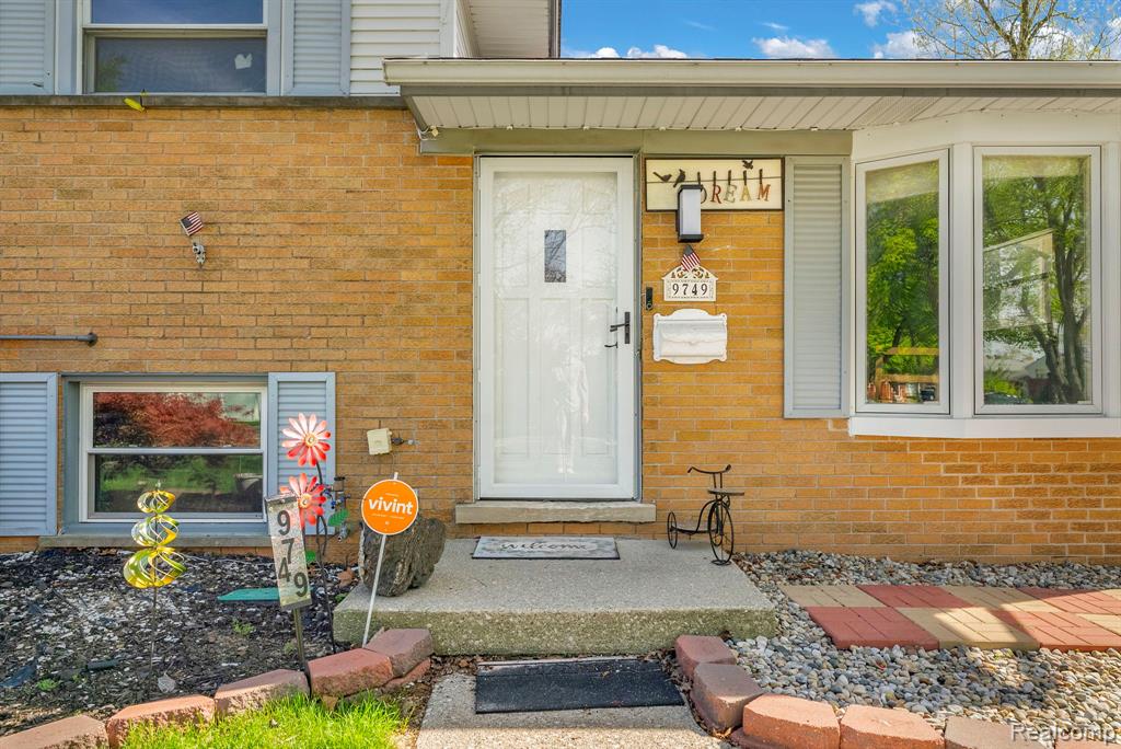 9749 Sylvester Street, Taylor, MI 48180 — Photo 4