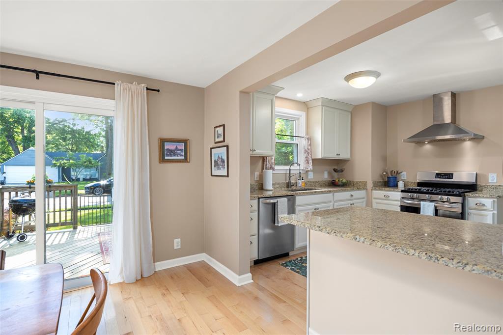 4124 Catalpa Drive, Berkley, MI 48072 — Photo 5