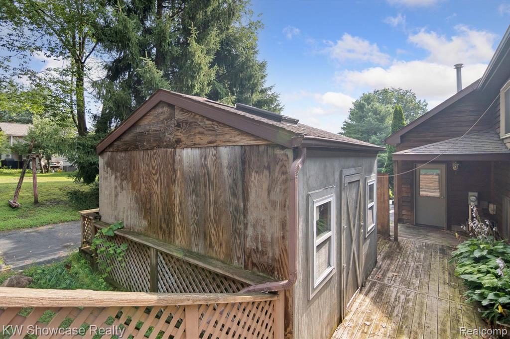 11858 Earl Street, Pinckney, MI 48169 — Photo 40