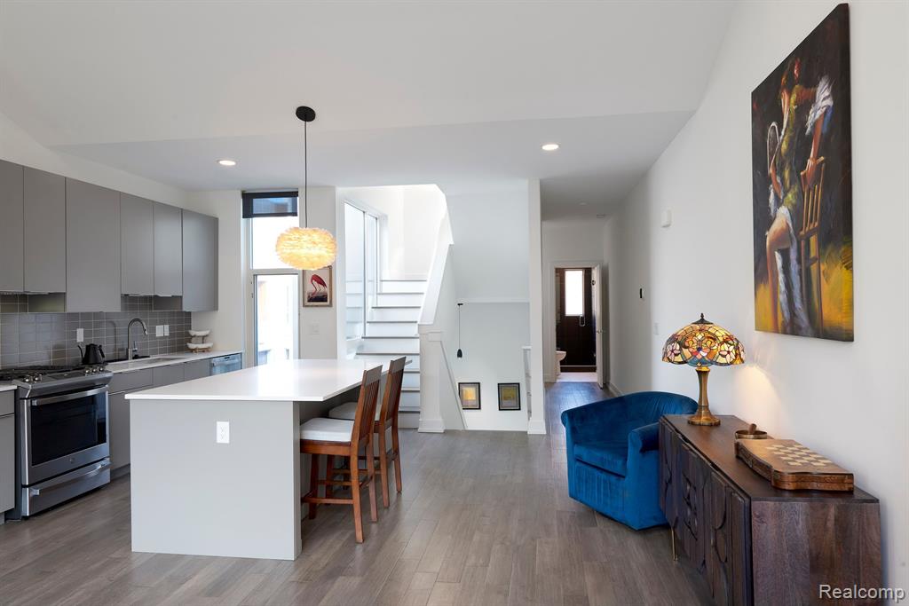 2821 Brush Street, Detroit, MI 48201 — Photo 12