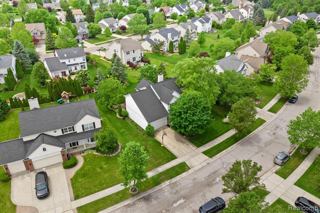 1035 Equestrian Drive, South Lyon, MI 48178 — Photo 49