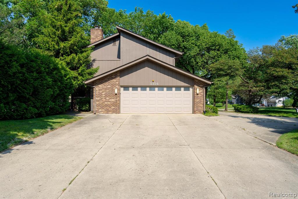 5156 Chestershire Court, West Bloomfield, MI — Photo 46
