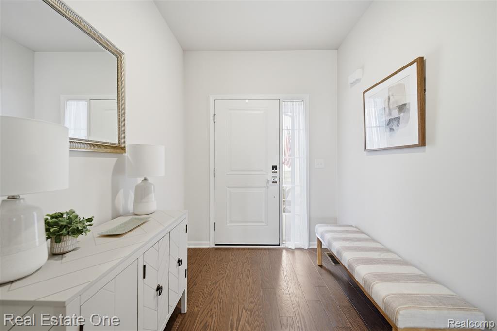 8155 Alyssa Drive, Brighton, MI 48116 — Photo 2