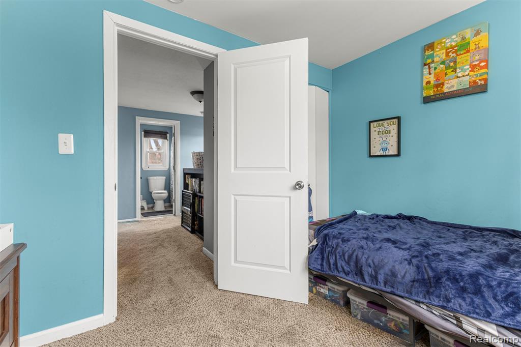 8781 Nottingham Drive, Ypsilanti, MI 48198 — Photo 26