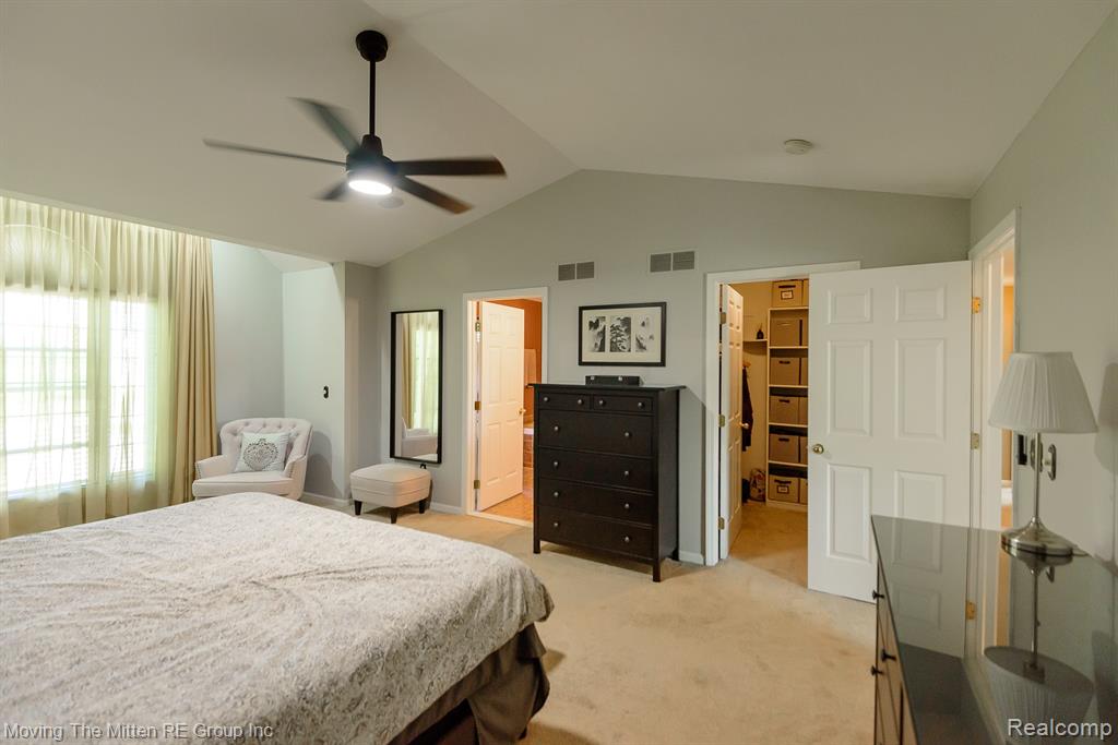 9501 Madison Drive, Belleville, MI 48111 — Photo 30
