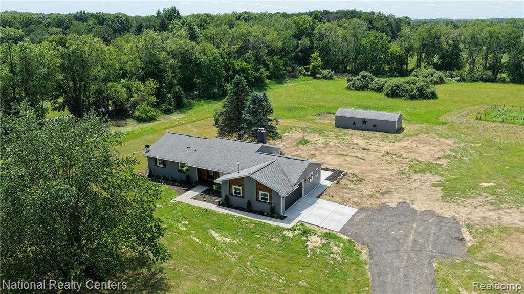 2601 Westwind Drive, Highland, MI — Photo 58