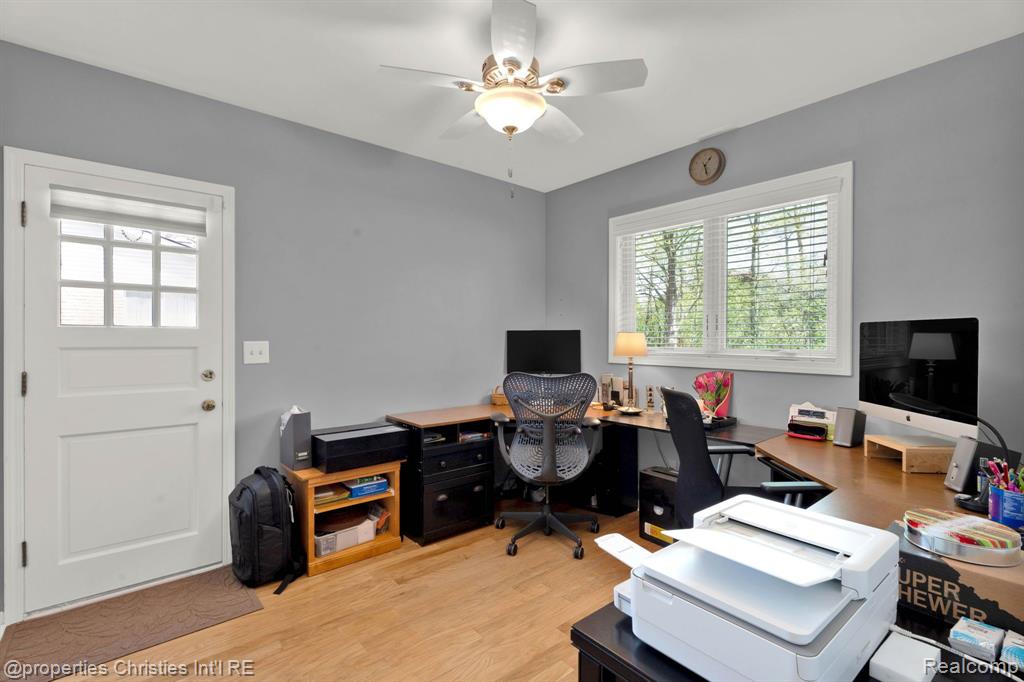 5753 CHERRY CREST Drive, West Bloomfield, MI — Photo 20