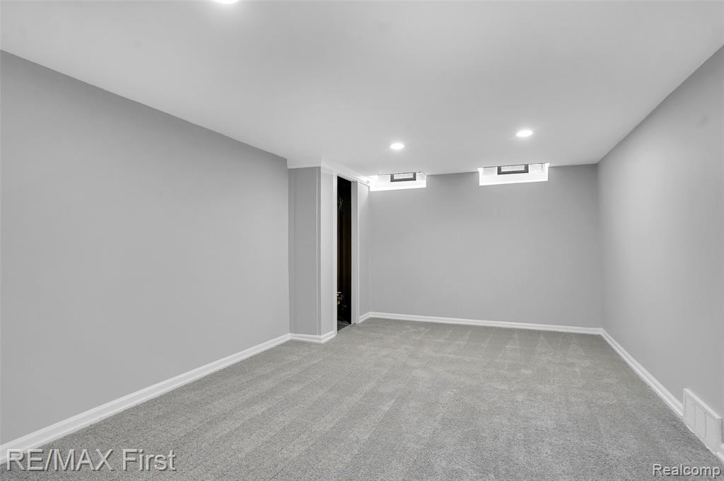 4480 Stratford Drive, Warren, MI 48092 — Photo 19
