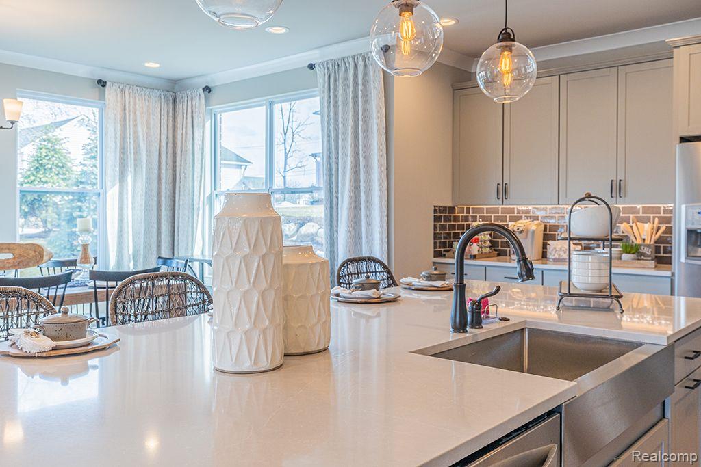 6167 GREEN MOUNTAIN Circle, Ann Arbor, MI 48103 — Photo 21