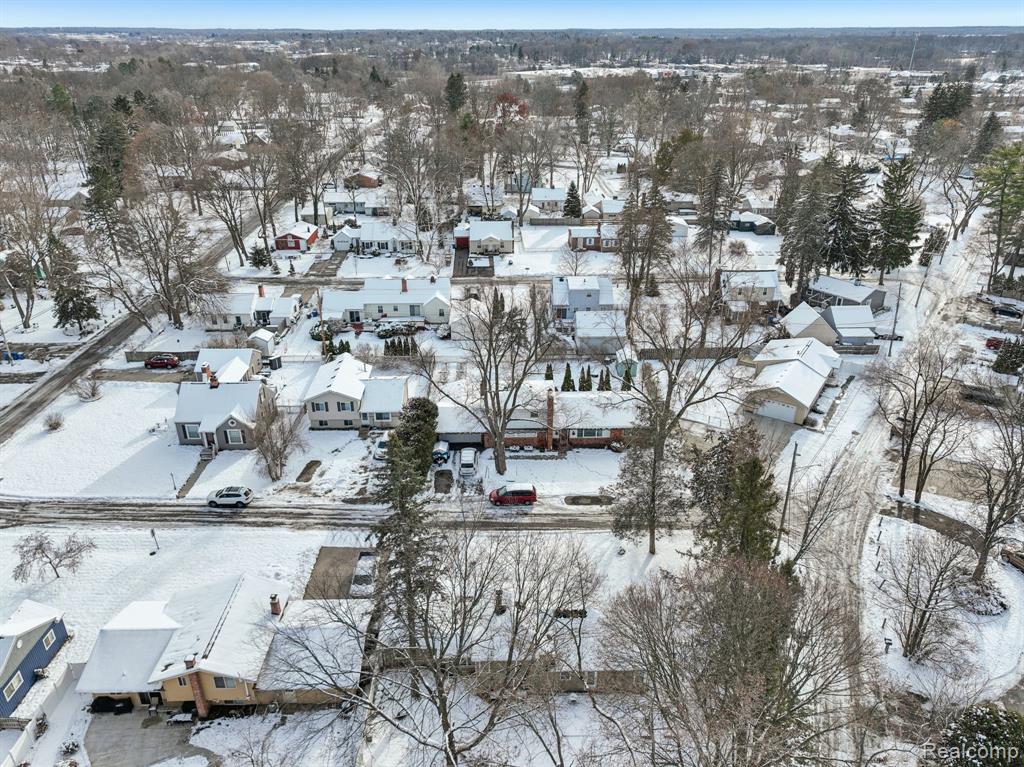 4049 S Shore Street, Waterford, MI 48328 — Photo 35