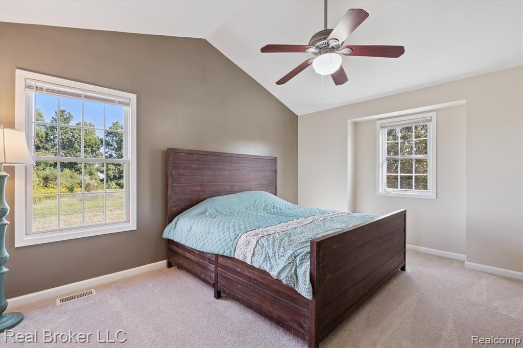 6097 High Valley Drive, White Lake, MI 48383 — Photo 21