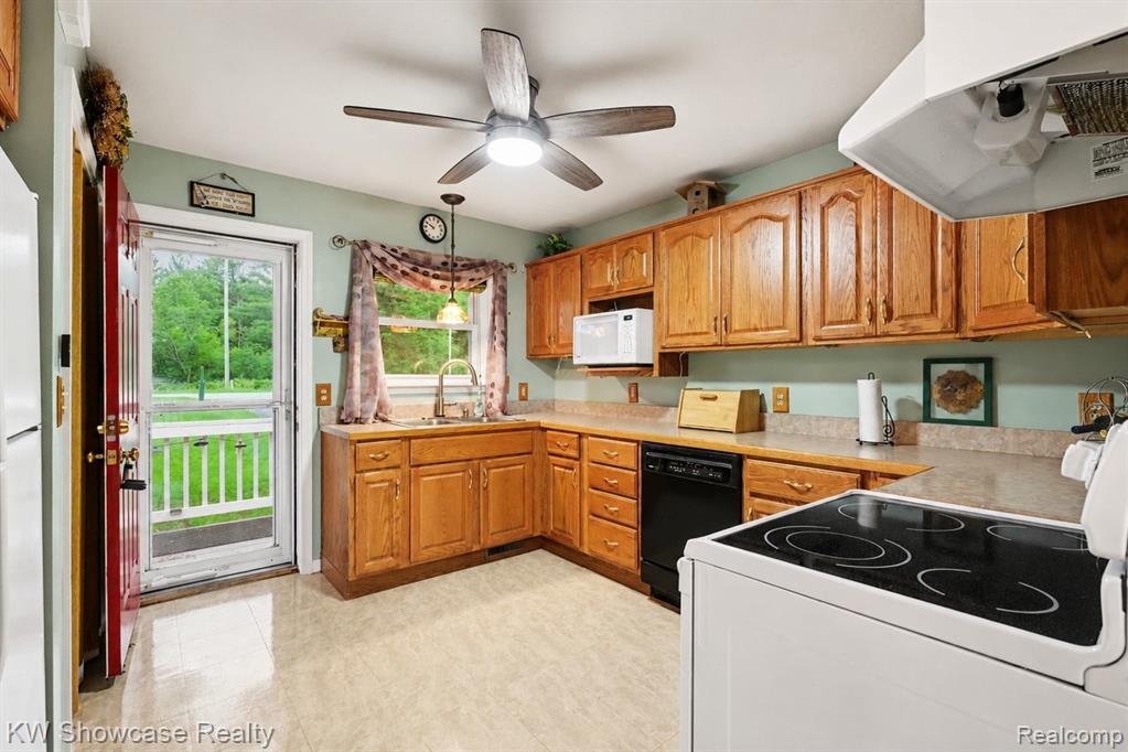 11702 North Old 27 N Old 27, Frederic, MI 49733 — Photo 16