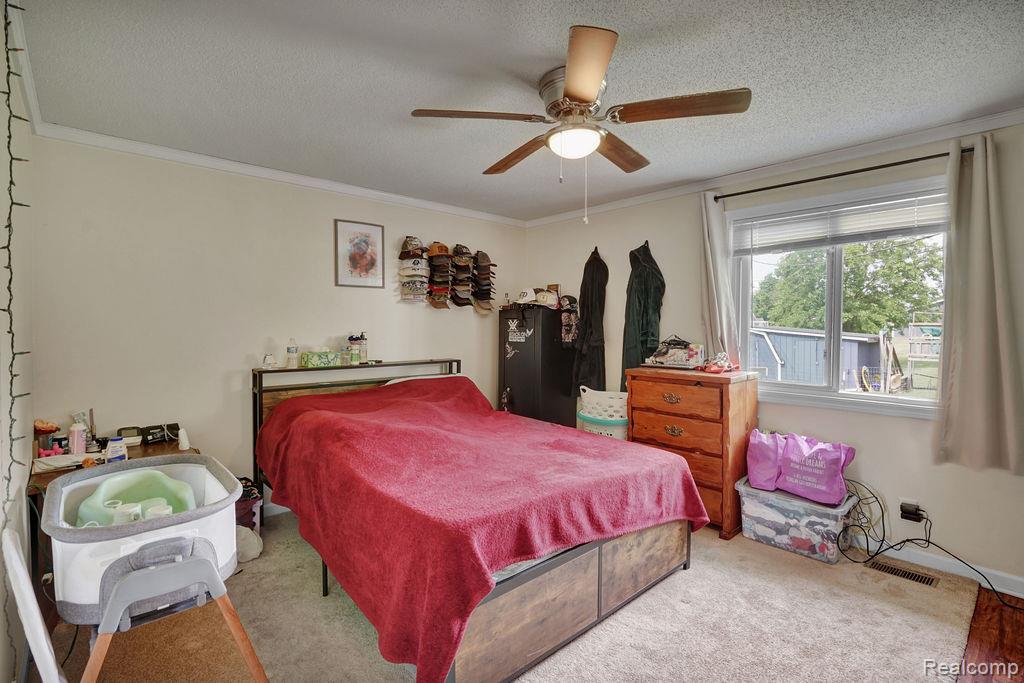 5607 Genesee Avenue, Otter Lake, MI 48464 — Photo 9