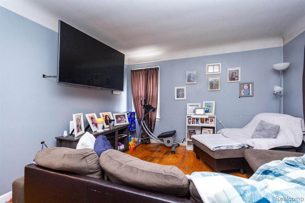 1060 Capitol Avenue, Lincoln Park, MI 48146 — Photo 6