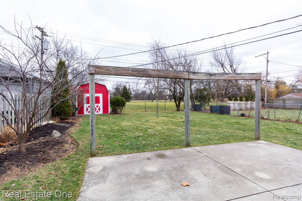 4106 Edgeland Avenue, Royal Oak, MI 48073 — Photo 34