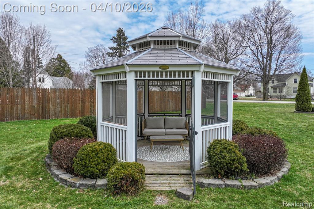 9272 Maple Street, Fostoria, MI 48435 — Photo 45