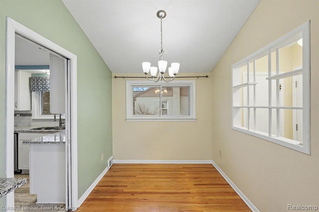 17360 Redwood Avenue, Southfield, MI 48076 — Photo 10