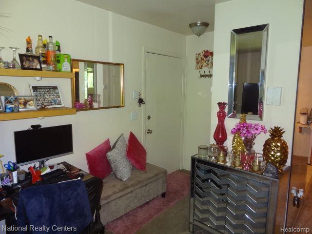 7448 CENTRAL Street, 10, Westland, MI — Photo 9